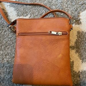 Small cross body purse
